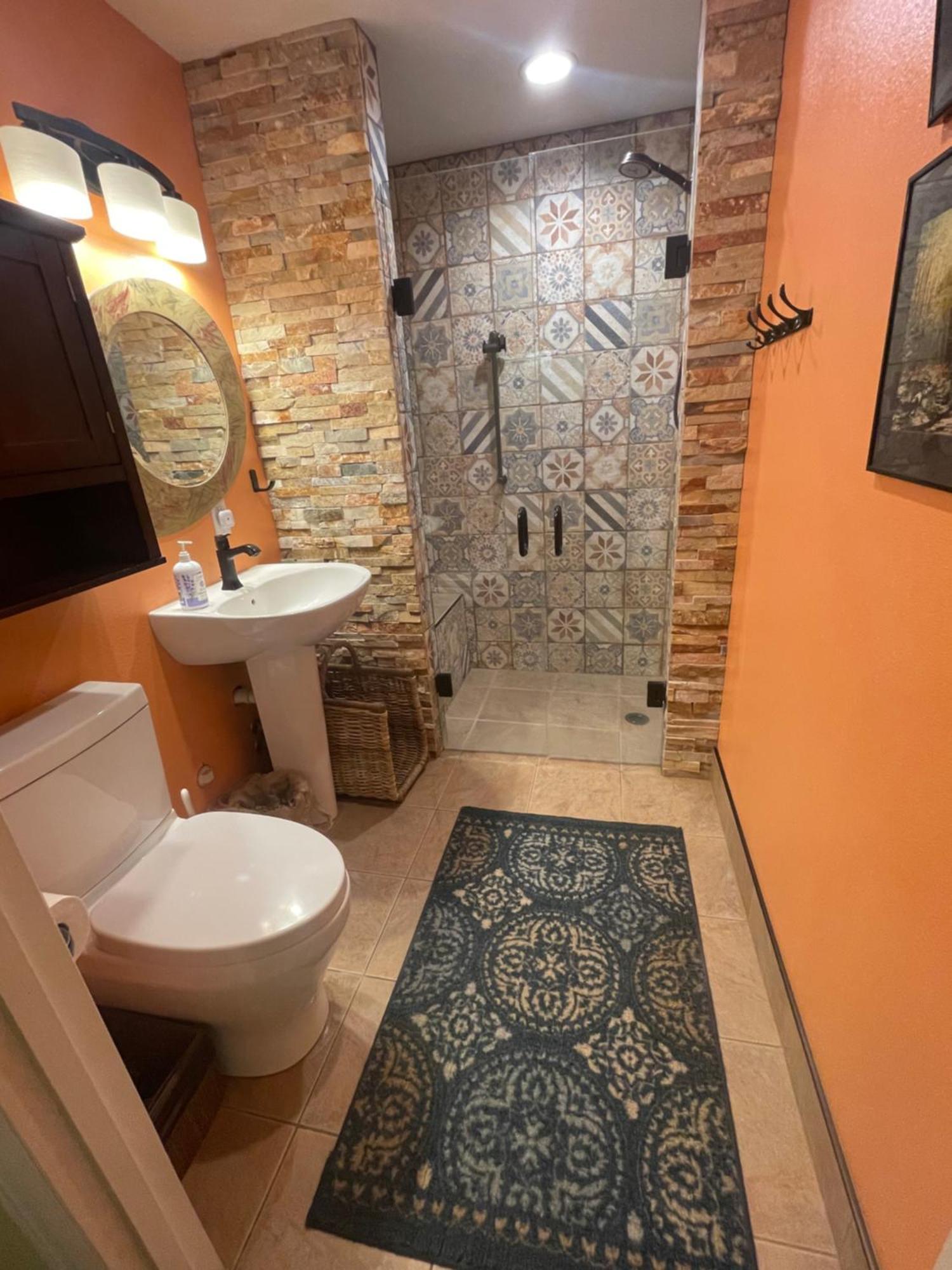 Apartment River Mountain Getaway-private, Large, In- Law Jamestown